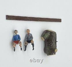 BRITAINS LEAD HOME FARM GARDEN SERIES BOY & GIRL ON SEESAW #618 1950s