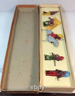 BRITAINS Ltd Crown Range Lead American Indians 1/32 Made in England 1950's BOXED