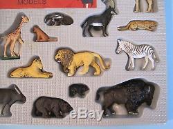 BRITAINS Plastic Zoo Animals 1960's SHOP COUNTER DISPLAY with 30 ANIMALS (Rare)