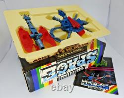 BRITAINS RARE 1984 SPACE SERIES No. 9131 BOXED CYBERTRON & ROBOT & RARE LEAFLET