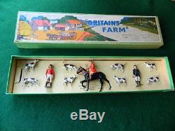Britains Rare Lead Hunting Series Boxed Set #1446 The Meet Huntsman & Hounds