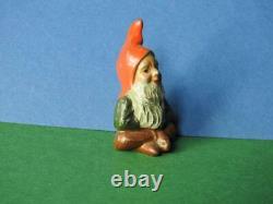 BRITAINS RARE VINTAGE 30s MINIATURE LEAD GARDEN GNOME SITTING CROSS LEGGED #171B