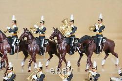 BRITAINS RE CAST 14 x BRITISH 17th LANCERS MOUNTED BAND nq