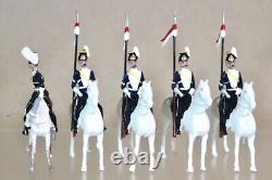 BRITAINS RE PAINTED 5 x MOUNTED 17th LANCERS on PARADE with OFFICER 1900 od