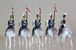 BRITAINS RE PAINTED 5 x MOUNTED 17th LANCERS on PARADE with OFFICER 1900 od