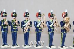 BRITAINS RE PAINTED 7th QUEEN'S OWN HUSSARS MARCHING BAND oc