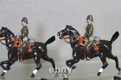 BRITAINS RE PAINTED BOER WAR BRITISH MOUNTED TROOPERS GALLOPING with OFFICER oc