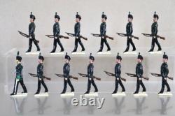 BRITAINS RE PAINTED ROYAL IRISH RIFLES REGIMENT MARCHING at the SLOPE oe