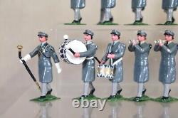 BRITAINS RE PAINTED WWI BRITISH WOMANS ROYAL AIR FORCE WRAF MARCHING BAND oc