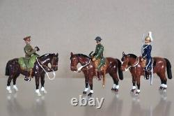 BRITAINS RE PAINTED WWI MOUNTED BRITISH GENERAL OFFICER & DRAGOON GUARD oc