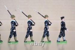 BRITAINS RE PAINTED WWI ROYAL NAVY SAILORS in STEEL HELMETS MARCHING oj