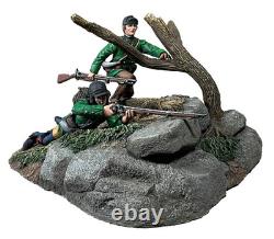 BRITAINS SOLDIERS 16197 First Shot British Roger's Rangers Metal Figure