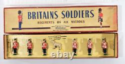 BRITAINS SOLDIERS 2148 Fort Henry Guard Canada Rare! Painted Metal Model N1