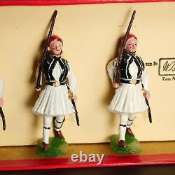BRITAINS SOLDIERS SET 196 Types of the Greek Army The Evzones Light Infantry