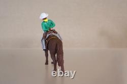 BRITAINS SWOPPETS 640 COWBOY and INDIAN MOUNTED PRISONER om