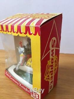 BRITAINS SWOPPET 15th CENTURY MOUNTED KNIGHT ON RARE WHITE CHARGER BOXED