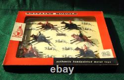 BRITAINS VERY RARE MINT BOXED UNUSED 1962 LEAD HUNT FULL CRY SET No. 9656 SUPERB
