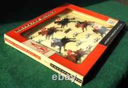 BRITAINS VERY RARE MINT BOXED UNUSED 1962 LEAD HUNT FULL CRY SET No. 9656 SUPERB