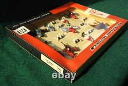 BRITAINS VERY RARE MINT BOXED UNUSED 1962 LEAD HUNT MEET SET No. 9655 SUPERB