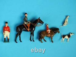 BRITAINS VINTAGE LEAD HUNT MEET SET MOUNTED STANDING HUNTSMEN WOMEN HOUNDS 20pc