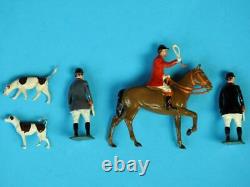 BRITAINS VINTAGE LEAD HUNT MEET SET MOUNTED STANDING HUNTSMEN WOMEN HOUNDS 20pc