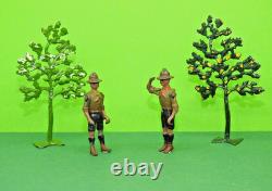 BRITAINS VINTAGE PREWAR LEAD RARE BOY SCOUTS x 2 AND #640 SMALL TREES x 2