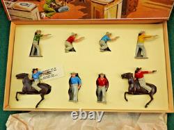 BRITAINS WILD WEST DUOCROWN RANGE MINT BOXED LEAD 1953 COWBOYS SET No. 22s