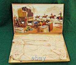 BRITAINS WILD WEST DUOCROWN RANGE MINT BOXED LEAD 1953 COWBOYS SET No. 22s