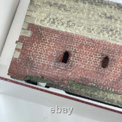 Boxed Britains North Gate Diorama 00148