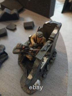 Britain Russian And German Sniper Team 17604 And 17607