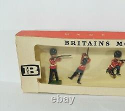 Britain's 9122 Limited Edition Grenadier Guards Assorted Rare Metal Figures Lot