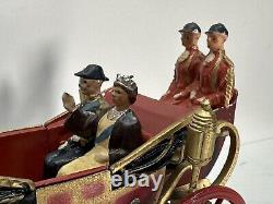 Britain's Historical Series Set 9402 State Open Road Landau, and Figures Boxed