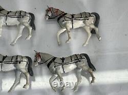 Britain's Historical Series Set 9402 State Open Road Landau, and Figures Boxed