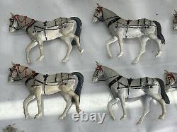 Britain's Historical Series Set 9402 State Open Road Landau, and Figures Boxed