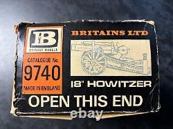 Britain's Ltd Model 18 Heavy Howitzer in its original box