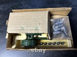 Britain's Ltd Model 18 Heavy Howitzer in its original box