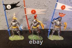 Britain's Swoppet knights standard bearers Vintage x3 1960's Swoppets Knights