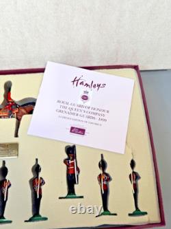 Britains 00105 Hamleys Grenadier Guards Royal Guard Of Honour Soldier Set Mib