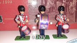 Britains 00214 1999 Band Scots Guards Pipes Drums Victoria 132 metal boxd S8b