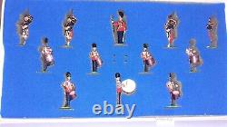 Britains 00214 1999 Band Scots Guards Pipes Drums Victoria 132 metal boxd S8b