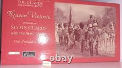 Britains 00215 1999 Limited Edition Scots Guard Colour Party 1899 132 boxed S7