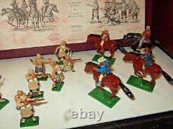 Britains 00259 Rare, The Boer War, inc 4 Mounted Boers & 8 Cameron Highlanders