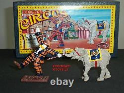 Britains 08674 Circus Parade Clown And Baby Elephant Metal Civilian Figure Set