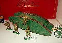 Britains 08946 British Tank Mark 1 Mother Male with 4 Figures in 132 Scale