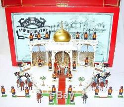 Britains 132 DELHI DURBAR AMPHI THEATRE DAIS PROCLAIMING PARADE & Figure Set MB