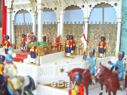 Britains 132 DELHI DURBAR AMPHI THEATRE DAIS PROCLAIMING PARADE & Figure Set MB