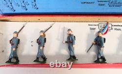 Britains 140 French Infanterie de Ligne. Partially boxed