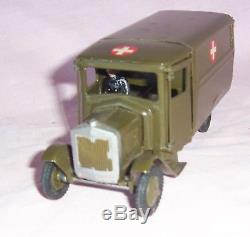 Britains 1512 Square Nose Motor Ambulance 1946 Issue, Khaki. Vg To Exc Condition