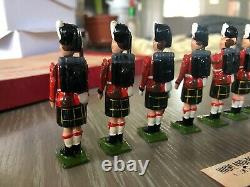 Britains 1519 highlanders with muskets waterloo period historical series set
