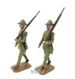 Britains 1544 Australian Infantry Marching At The Slope Full Set